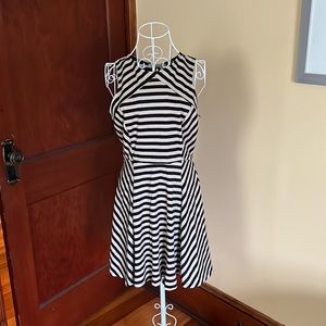 Junior dress size large